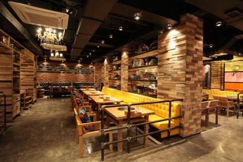 150㎡火鍋店，考慮復(fù)古風(fēng)