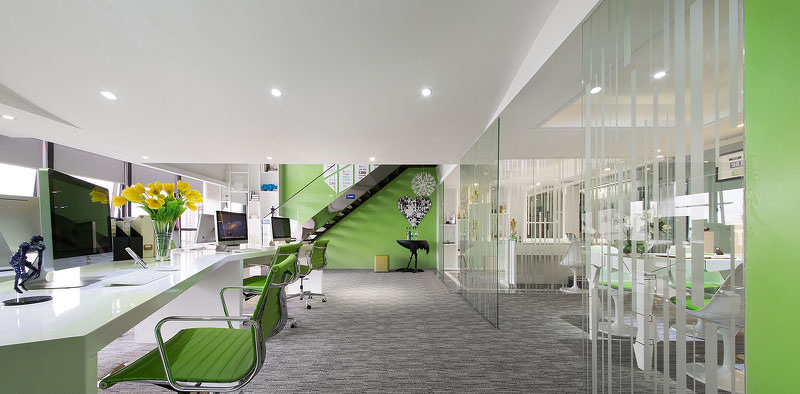 辦公室裝修設(shè)計：設(shè)計和施工分開承包真的好嗎？