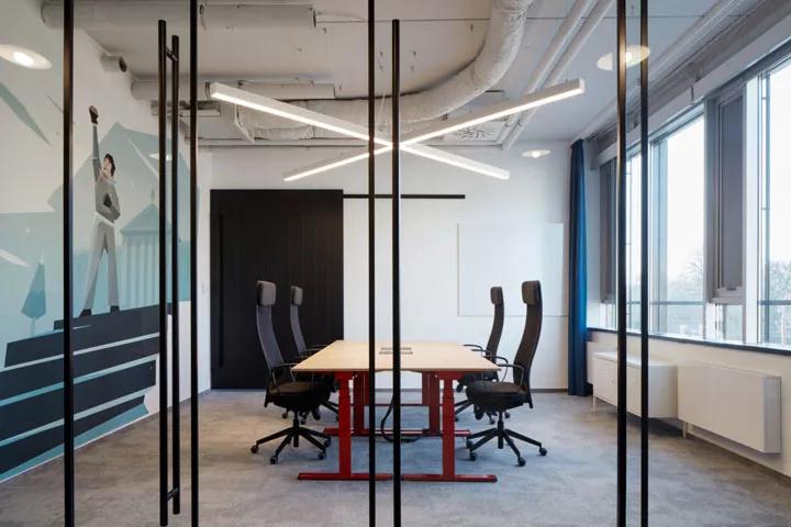 國際視野:歐洲科技公司布拉迪斯拉發(fā)新辦公室設計