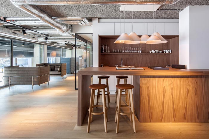 長沙辦公室裝修如何設(shè)計？應(yīng)塑造出怎樣的環(huán)境氛圍才好